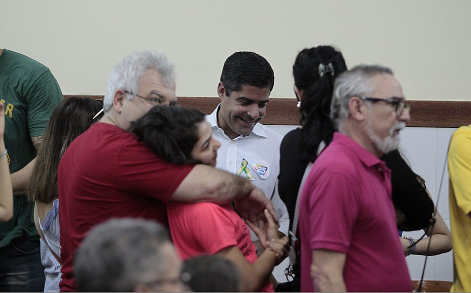 ACM Neto reúne Democratas nesta segunda para definir 2º turno