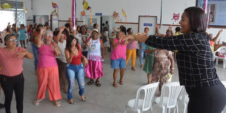 Sexualidade na terceira idade é tema de confraternização no Dona Zazinha