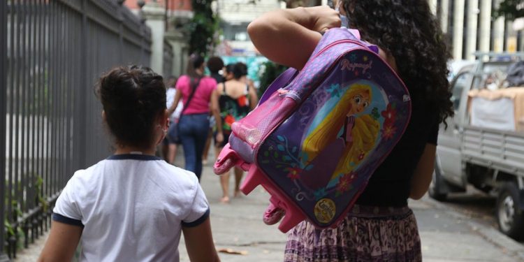 Censo Escolar 2022: ensino em tempo integral projeta expansão