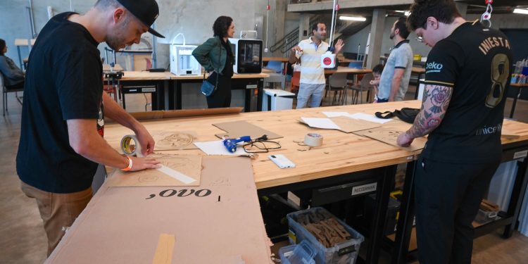 Parceria CNI-Sebrae vai oferecer R$ 50 mil para aperfeiçoar ambientes de inovação