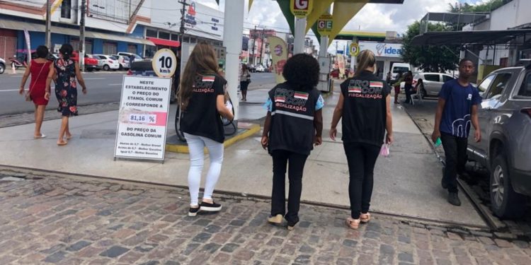 Procon está de olho em eventuais aumentos abusivos de combustíveis