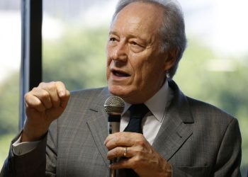 Lewandowski antecipa aposentadoria do STF para 11 de abril