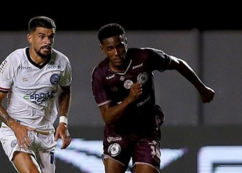 Bahia e Jacuipense se enfrentam em jogo de ida da final do Baianão neste domingo