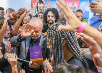 Lula será convidado para a Marcha para Jesus