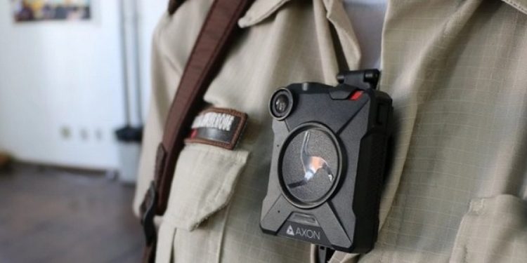 Um ano após anúncio, implantação de câmeras em uniformes da PM está emperrada na Bahia