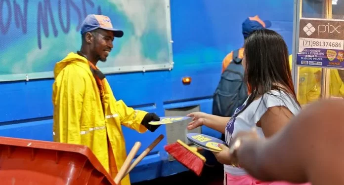 Secretaria de Políticas para as Mulheres promove ações na Micareta de Feira de Santana