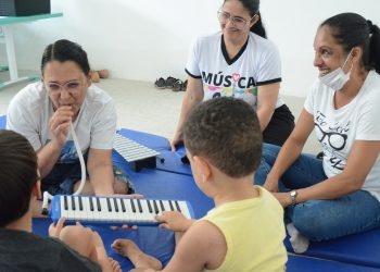 Centro do Referência estimula o desenvolvimento de crianças autistas