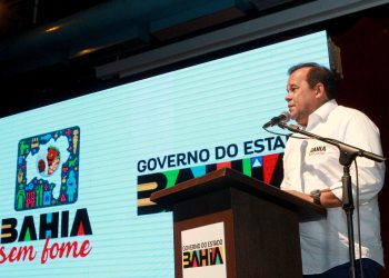 Geraldo Júnior apresenta Bahia Sem Fome em Feira de Santana
