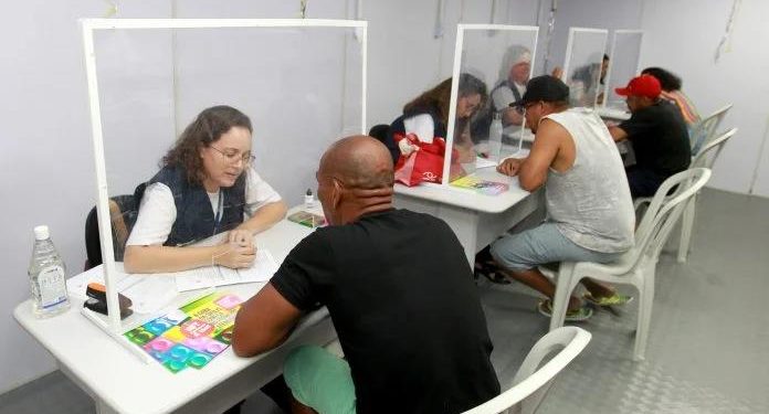 Sesab leva testes rápidos de Infecções Sexualmente Transmissíveis para a Micareta de Feira
