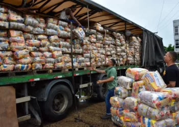 Seinfra coleta mais de 40 toneladas de alimentos para o Bahia Sem Fome