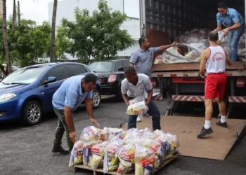 Saeb arrecada cinco toneladas de alimentos para o Programa Bahia Sem Fome