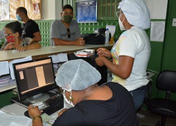 Metade dos beneficiários do Bolsa Família ainda não fez acompanhamento obrigatório de saúde