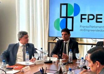 Relatório do arcabouço fiscal deve ser entregue nesta quinta-feira (11), afirma relator