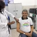 Governador atualiza cartão com doses da bivalente e contra a Influenza e pede que população se vacine