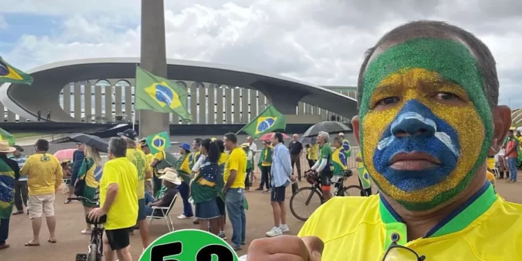 Ex-vereador preso em operação contra atos golpistas de janeiro em Brasília deixa Batalhão de Choque na Bahia