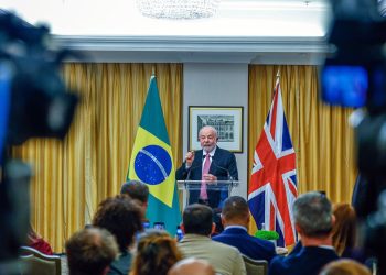 Banco Central tem autonomia, mas não é intocável, diz Lula