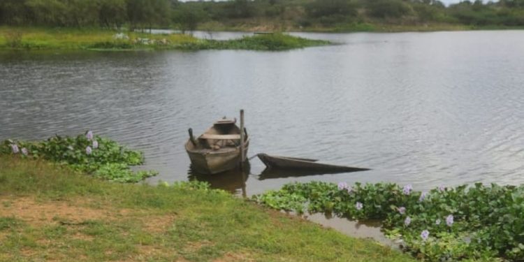 Mulher grávida morre afogada após barco virar no rio jacuípe