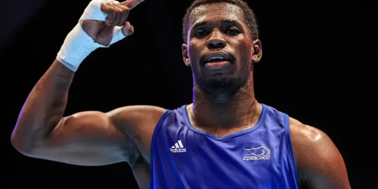 Wanderley Pereira fatura prata no Mundial de boxe