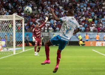 CBF define arbitragem para Bahia e Cruzeiro