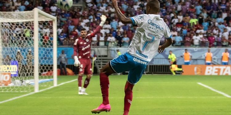 CBF define arbitragem para Bahia e Cruzeiro