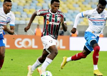 Bahia perde de virada para o Fluminense no Maracanã