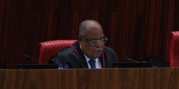 Relator no TSE vota pela inelegibilidade de Bolsonaro