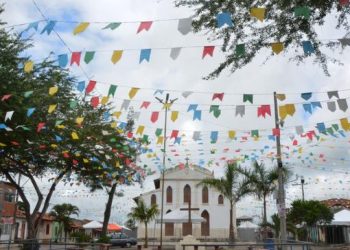 Estruturas sendo concluídas para o Feira Cidade Forró