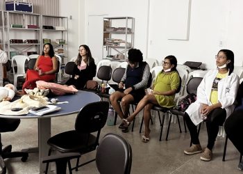 Hospital da Mulher promove curso de gestantes para informar e empoderar mães