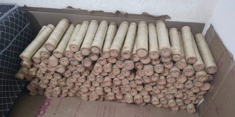 Polícia Civil apreende mais de 180 espadas juninas em Cruz das Almas