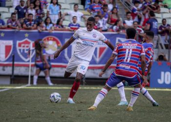 Bahia empata com o Fortaleza no Castelão