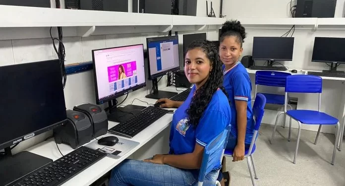 Inscrições para o ENEM seguem até sexta-feira e líderes de classe mobilizam colegas nas escolas estaduais