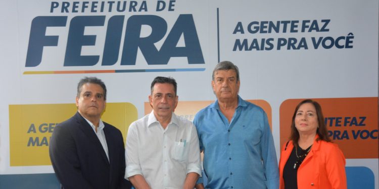 Novos secretários são empossados oficialmente em Feira de Santana