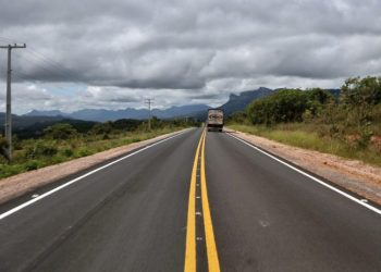 Operação conjunta entre Inema, PRF e Ibama fiscaliza transporte de produtos perigosos na BR-116