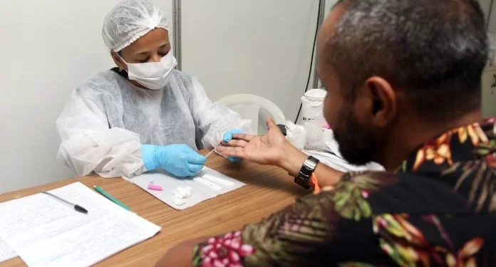 Sesab realiza quase 12 mil testes de IST e distribui 2 milhões de preservativos no período de São João