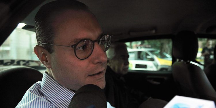 Ministros do STF elogiam indicação de Zanin para a Corte