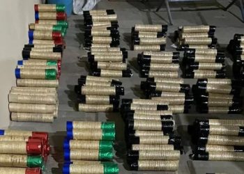 Novo carregamento com mais de 360 espadas juninas é apreendido em Cruz das Almas