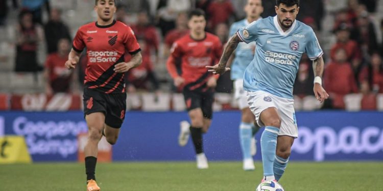 Bahia perde para o Athletico e pode entrar na zona de rebaixamento