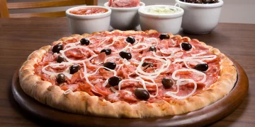 Dia da Pizza: Brasil produz 3,8 milhões de pizzas por dia, segundo levantamento inédito da Apubra