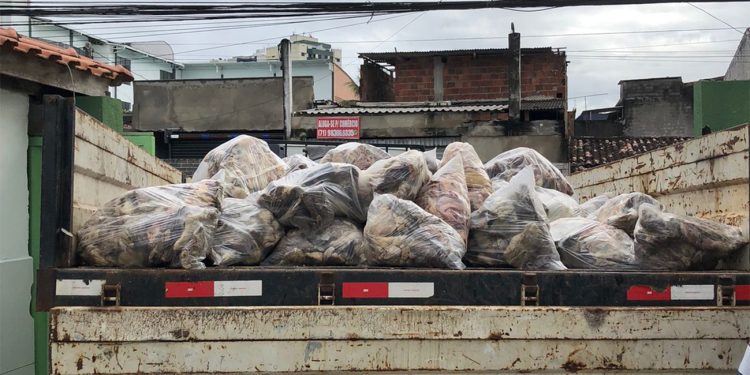 Serviço de Inspeção Municipal apreende cinco toneladas de carne imprópria para consumo