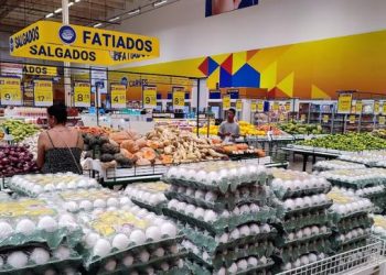 Reforma tributária pode onerar alimentos básicos, alerta especialista