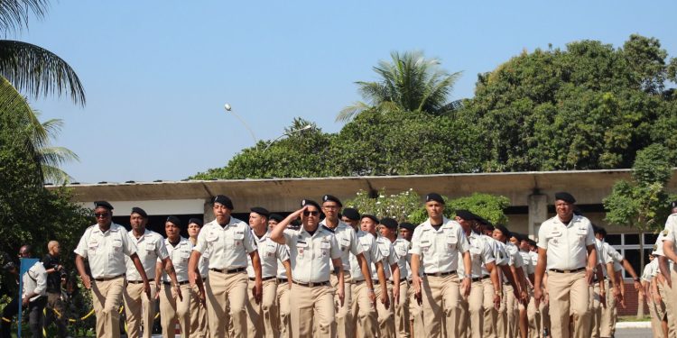 89 novos sargentos formaram na manhã desta quinta-feira em Feira de Santana