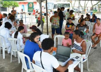 Prefeitura de Feira aproxima da população serviços socioassistenciais e de saúde em Tiquaruçu