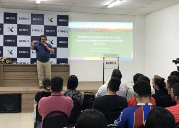 Unex sedia congresso regional da Rede Unida sobre “Ensino das Profissões da Saúde” em Feira de Santana