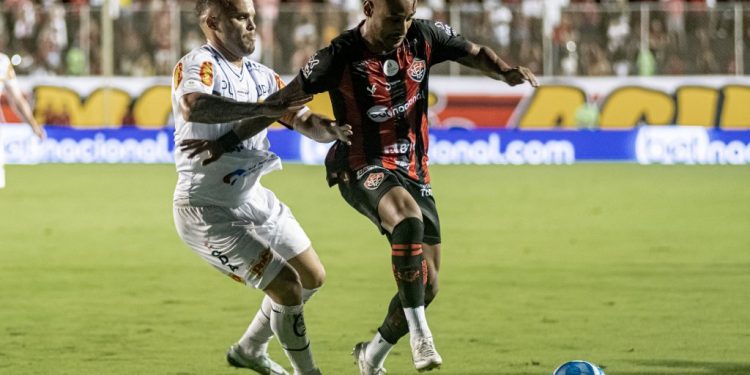 Vitória vence o Novorizontino e volta ao G-4 da Série B