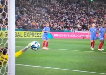 Copa do Mundo Feminina: Jamaica surpreende e empata com França em estreia do grupo do Brasil