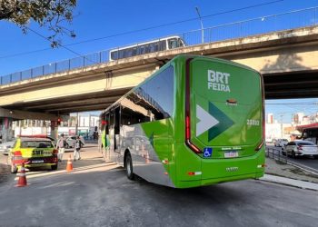 BRT passa a ter acesso rápido e exclusivo à avenida João Durval Carneiro