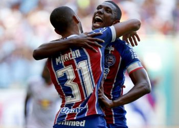 Bahia vence o Bragantino na Arena Fonte Nova e segue fora do Z-4