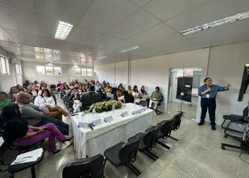 Hospital Clériston Andrade e UEFS promovem II curso de aperfeiçoamento para equipe multiprofissional