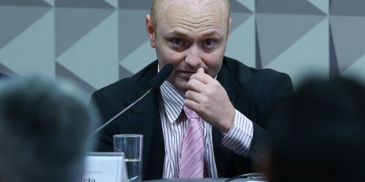 Justiça Federal condena Delgatti a 20 anos de prisão