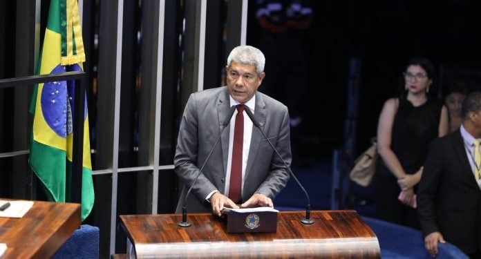 Governador participa da discussão sobre a Reforma Tributária no Senado